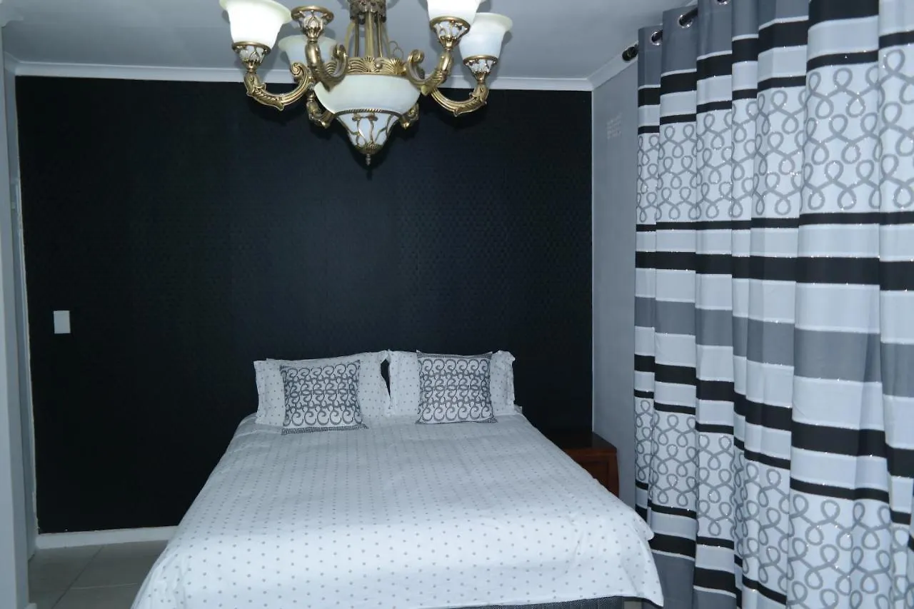 Tia Maria House Villa Cape Town 0*,  Güney Afrika